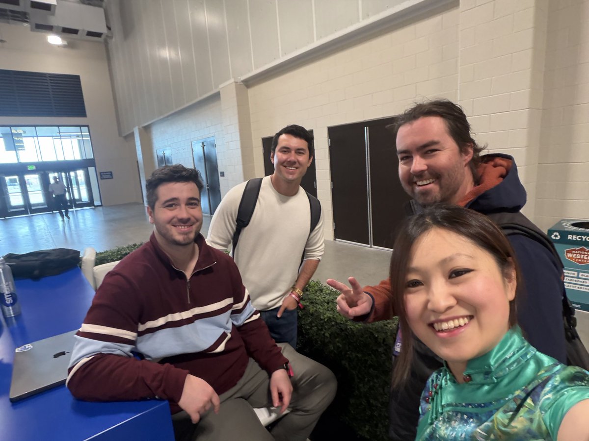 Joanna Cook @ SOON📍🇺🇸 🗽 (AI 🦞Arc) tweet media