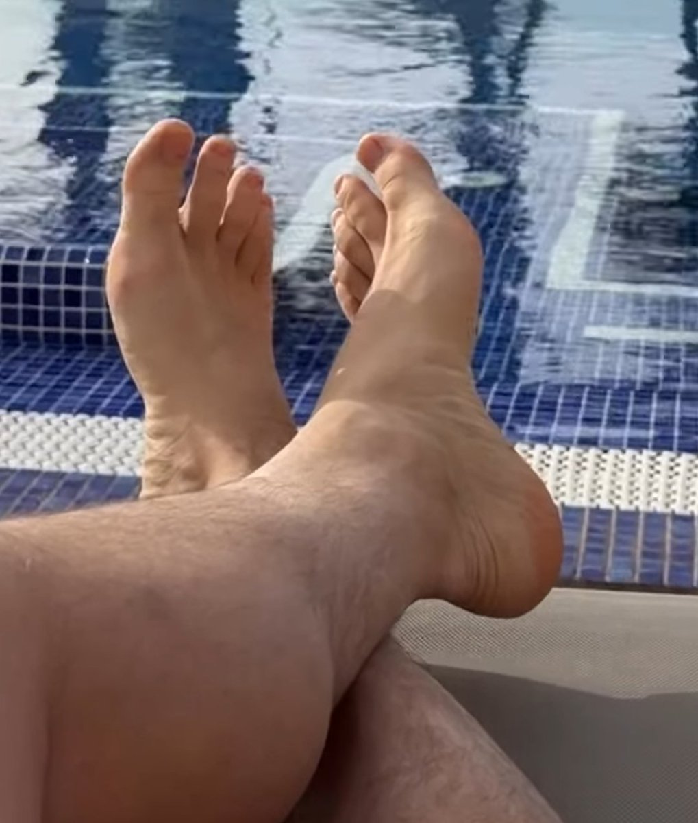 Pies Feet (@piesfeet1) on Twitter photo 