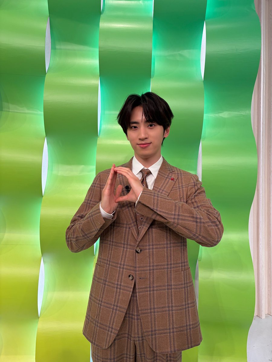 アムロアムロMINI💜🚀 (@amu_kimufenmaki) / Posts / X