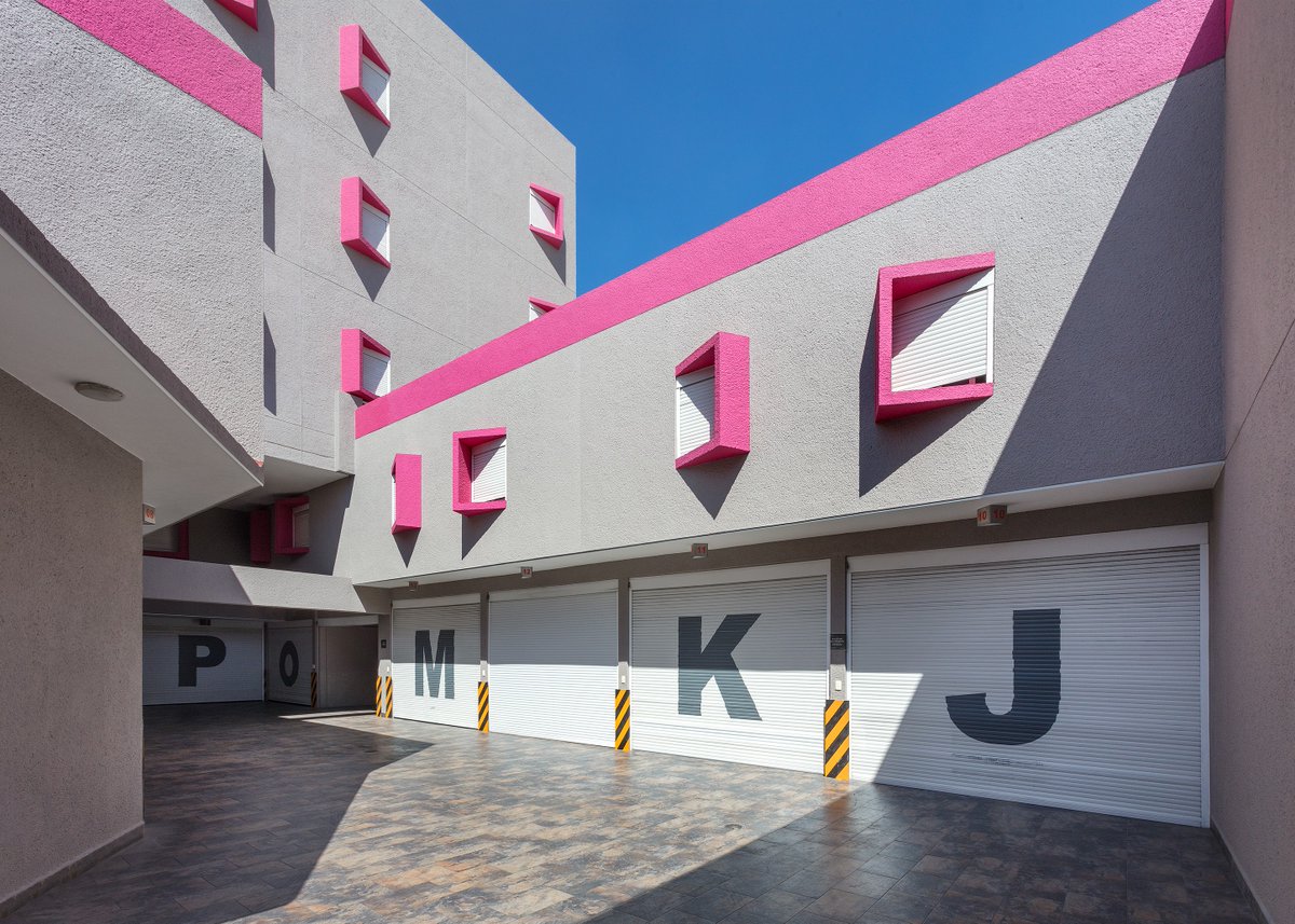 HotelABCentral's tweet image. Descubre un espacio donde el diseño y la privacidad se unen para crear experiencias inolvidables. ¿Ya conoces nuestras villas? ❤️❤️❤️
#EstiloÚnico #ArquitecturaModerna #MomentosEspeciales