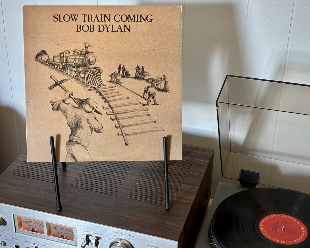 Kelly Kerr tweet media