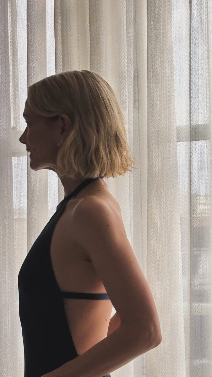 📸 | Carey Mulligan for the #EEBAFTAs via Jenny Cho IG Stories 💌 ₊˚⊹