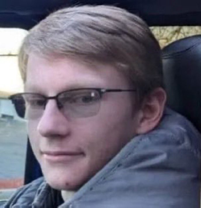 LucasSa56947288's tweet photo. This is Austin Tucker, Martin, the man who was killed trying to enter Mar-a-Lago with a shotgun and gas can was a white Christian Trump supporter. 

He wasn’t:

- Trans
- Democrat
- Immigrant
- Black
- Muslim https://t.co/4w8yhux09T