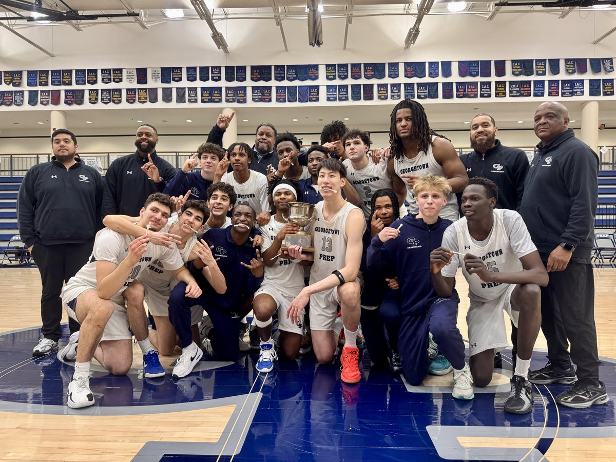 Georgetown Prep Basketball tweet media
