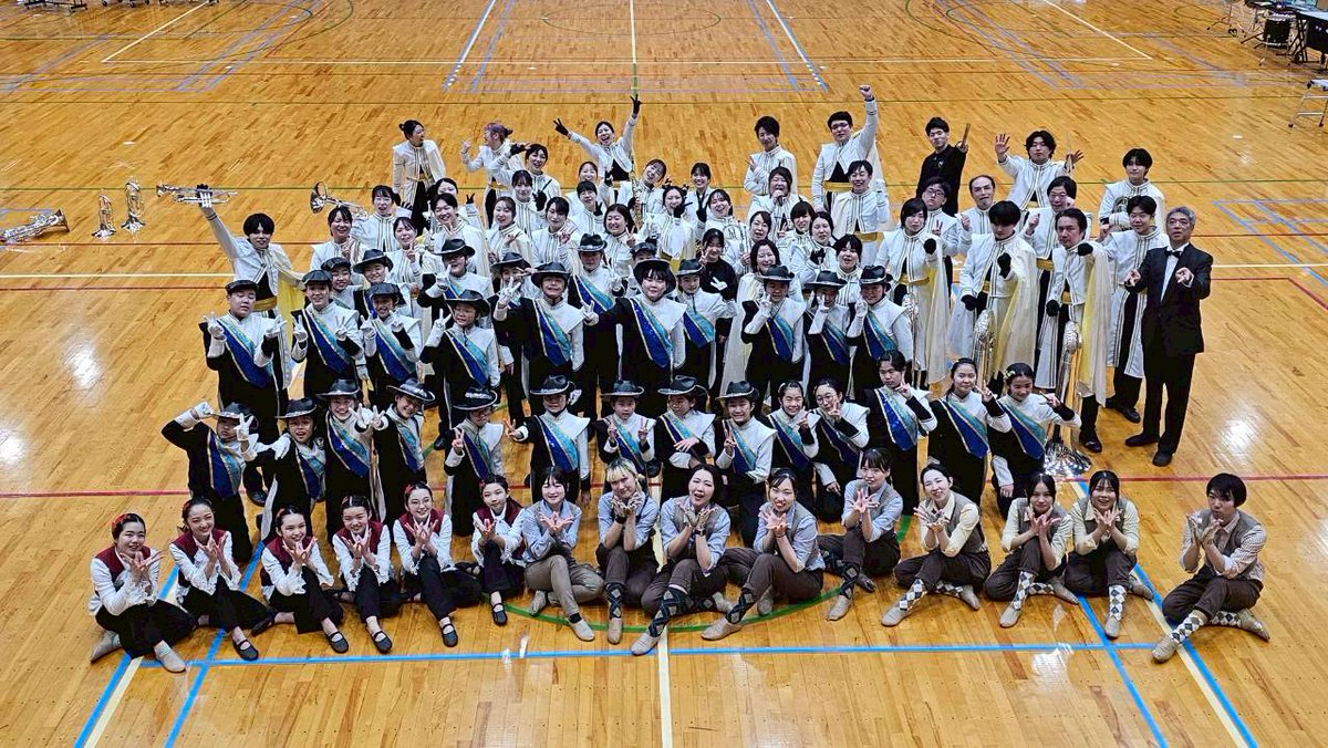8123_j's tweet photo. 昨日はGLANZコンサートでした。
たくさんの方に私達の演奏演技をお聞き頂きありがとうございましたm(_ _)m
またたくさんの差し入れありがとうございます(^-^)/
#GLANZコンサート#Flowers for Algernon💐 https://t.co/GZPZ5VGkJZ