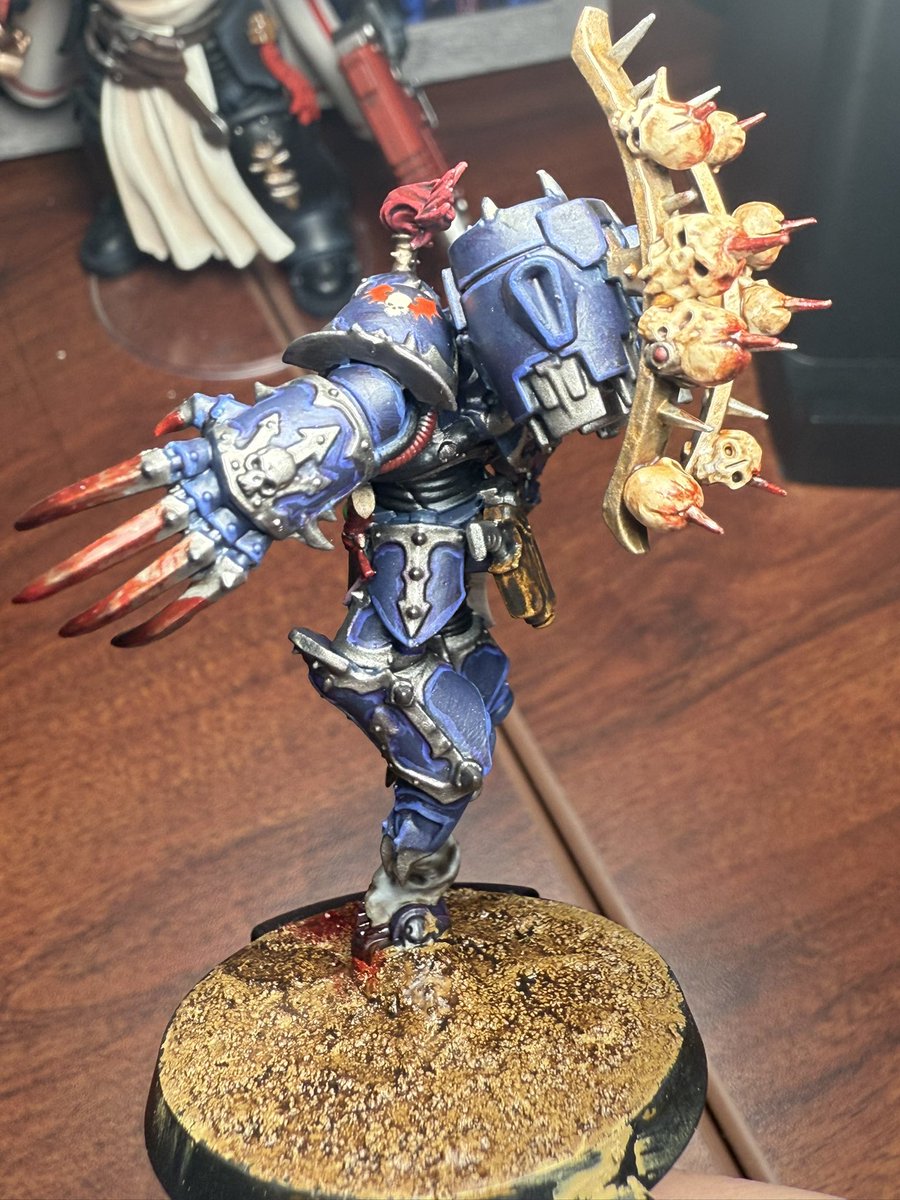 TreemeisterT's tweet photo. Hey @moricalliope do you like the space marine I painted https://t.co/V3MJHCJbTA