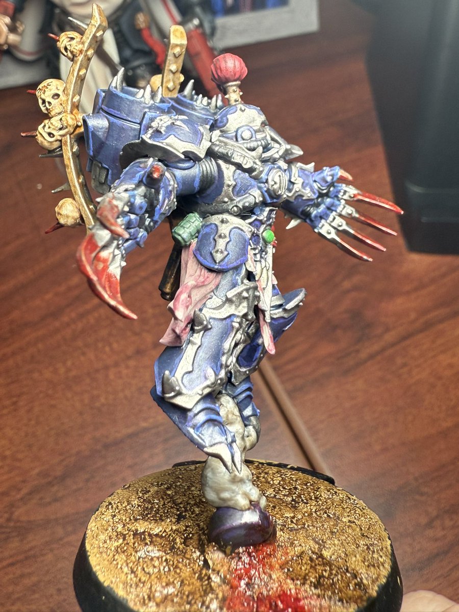TreemeisterT's tweet photo. Hey @moricalliope do you like the space marine I painted https://t.co/V3MJHCJbTA