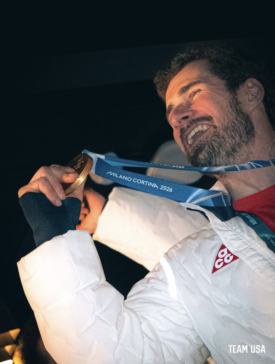 DetroitRedWings's tweet image. Earned it

(📸: @TeamUSA)