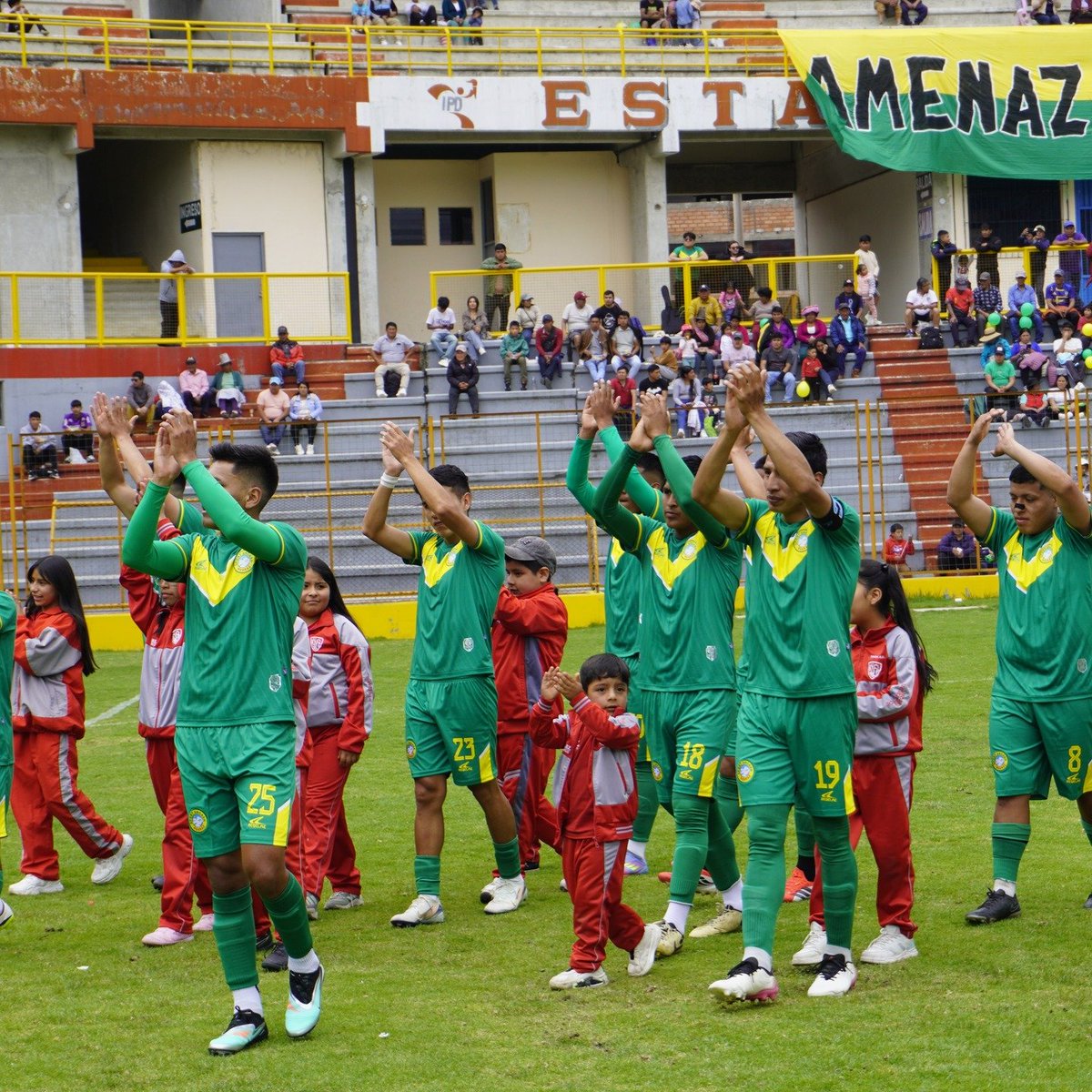 SegundaPeru's tweet image. #CopaPeru Sport Áncash FC presentó su equipo ante ASA FC de la #Liga3 El duelo terminó 1 a 1 | 📸 Walter Maldonado Minaya