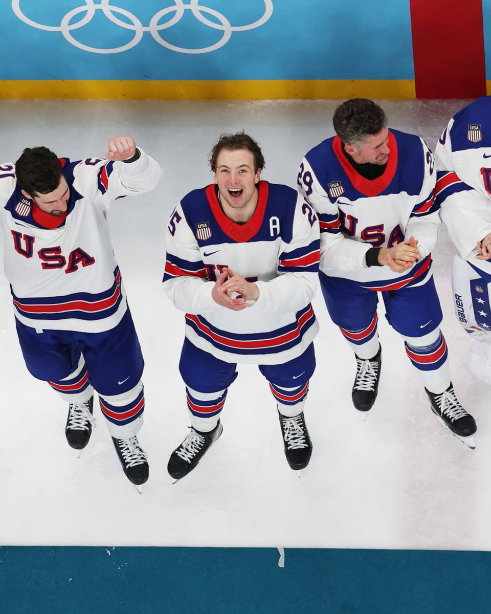 Boston Bruins tweet media