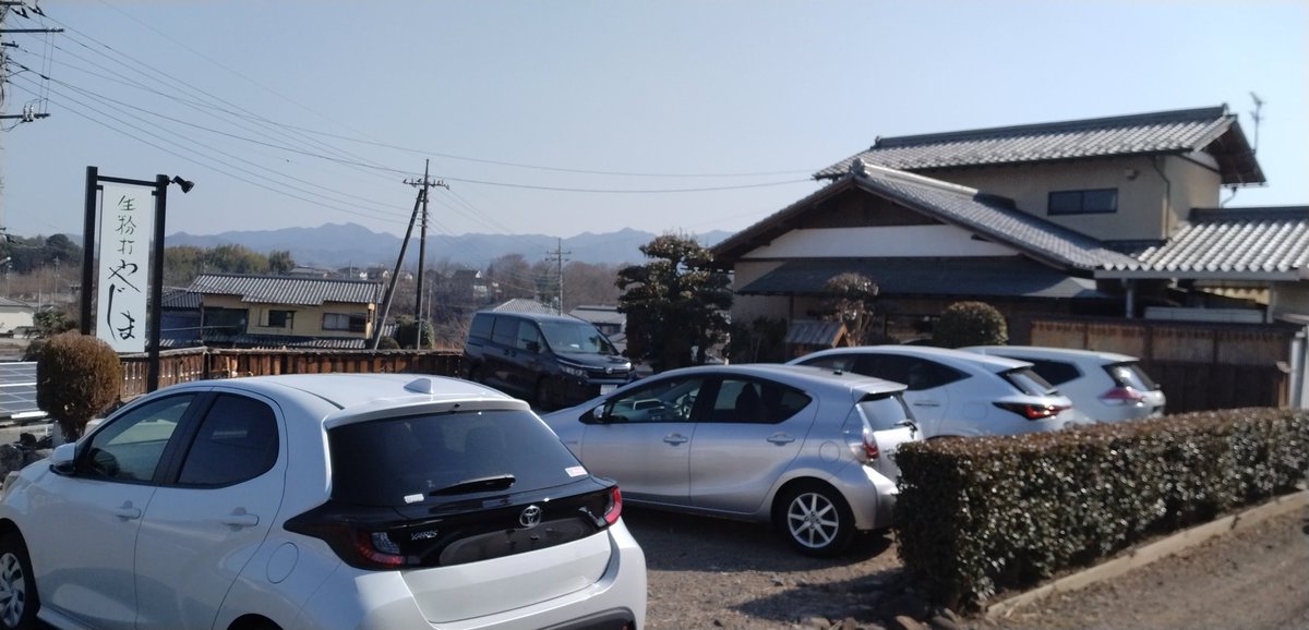 harahara08's tweet photo. Lunch at Yajima in Tomioka city. if U visit to Tomioka Silk mill, shoud stop by there. because U can enjoy fantastic soba with mixed tempura, Kakiage, 1500yen.
#soba #lunch #foodie #tomioka #yajima #富岡市 #生粉打やじま #そば https://t.co/fxoWukjmg0