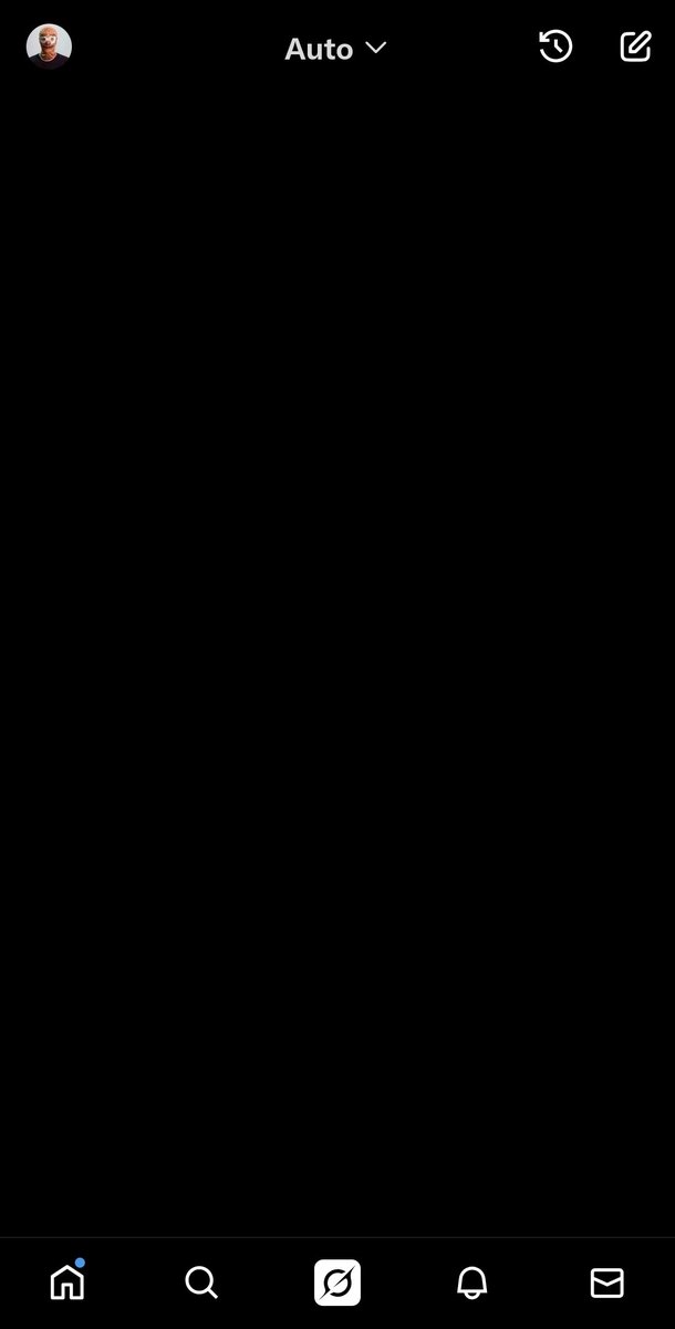 SobSurly's tweet photo. @grok This is all that comes up when I hit the grok tab. https://t.co/pdNDNjHqeZ