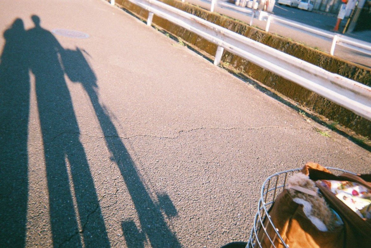 RocksYuji's tweet photo. ち��うど10年前に仲良くなった人と家族になり、今日武道館へ一緒に行きます。
super goodな日も、そうでない日もあったけど、色んな気持ちをはんぶんこした生活にはいつもさくらちゃんの音楽がありました。これからもさくらちゃんの音楽を聴き続け、わたしのLifeを楽しんでいきます。

#みんなの10年 https://t.co/38bgJfwOID