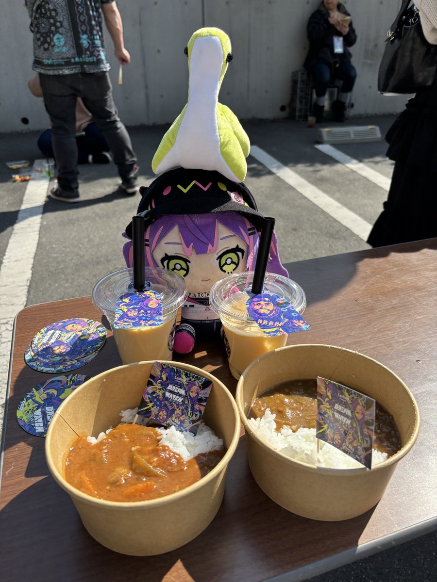 トワ様とドリームマッチ行ってきた✌️ まずブースも広くてグッズも