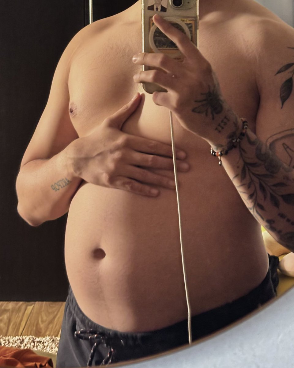 M I L K 🥛 tweet media