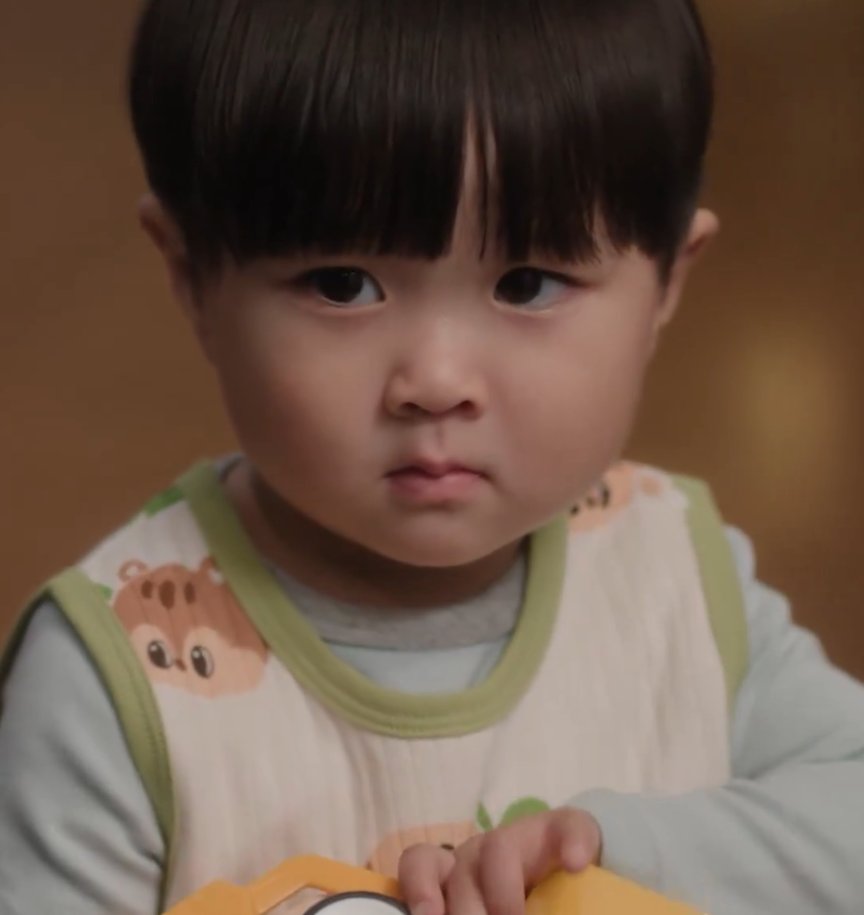 kdramamiss's tweet photo. his cutieful outfits look at that butterfly bow tie my little bunny he's the cutest 🤏🏻💕 #OurUniverse https://t.co/8noJC5vQS0