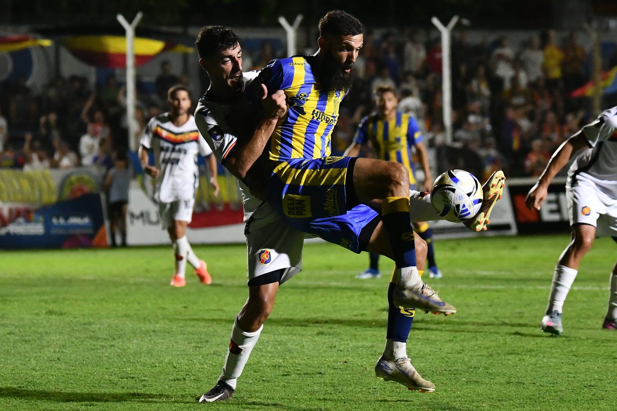 #Atlanta #PrimeraNacional 

El Bohemio perdió de visitante 1 a 0 frente a #Colegiales por la segunda Fecha del Torneo  2026 de la Primera Nacional

El próximo partido es contra #Patronato el día lunes 2/3 en el Leon Kolbowsky