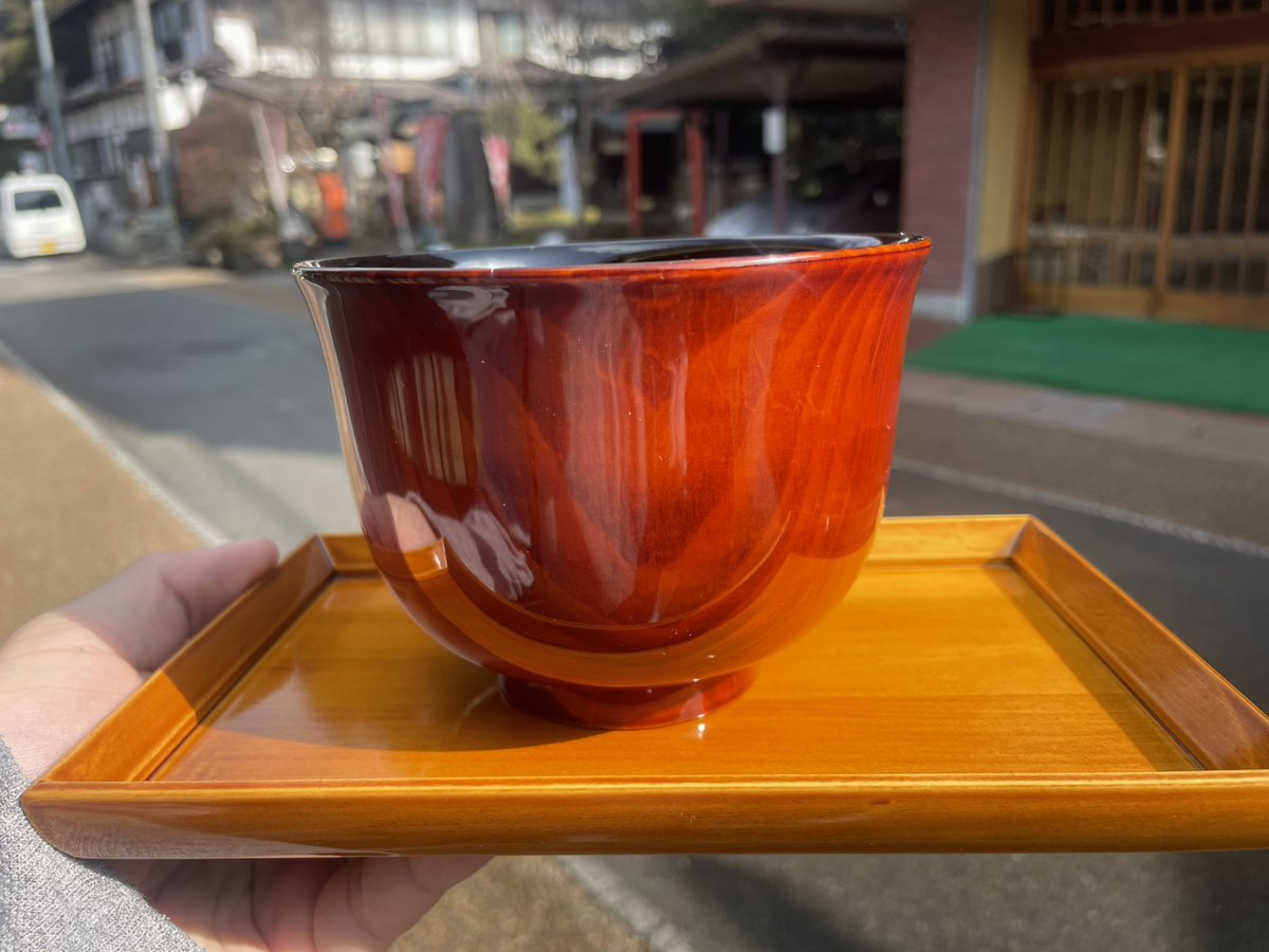 春慶塗 お好み椀】 職人が特に木目を意識して仕上げをしており、自然の
