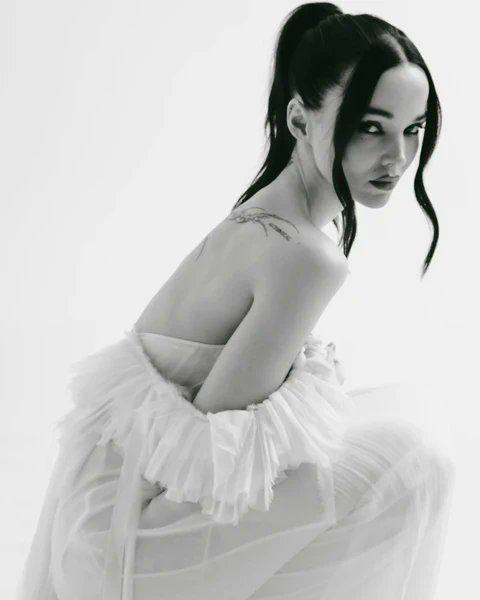 Tha Starz tweet media