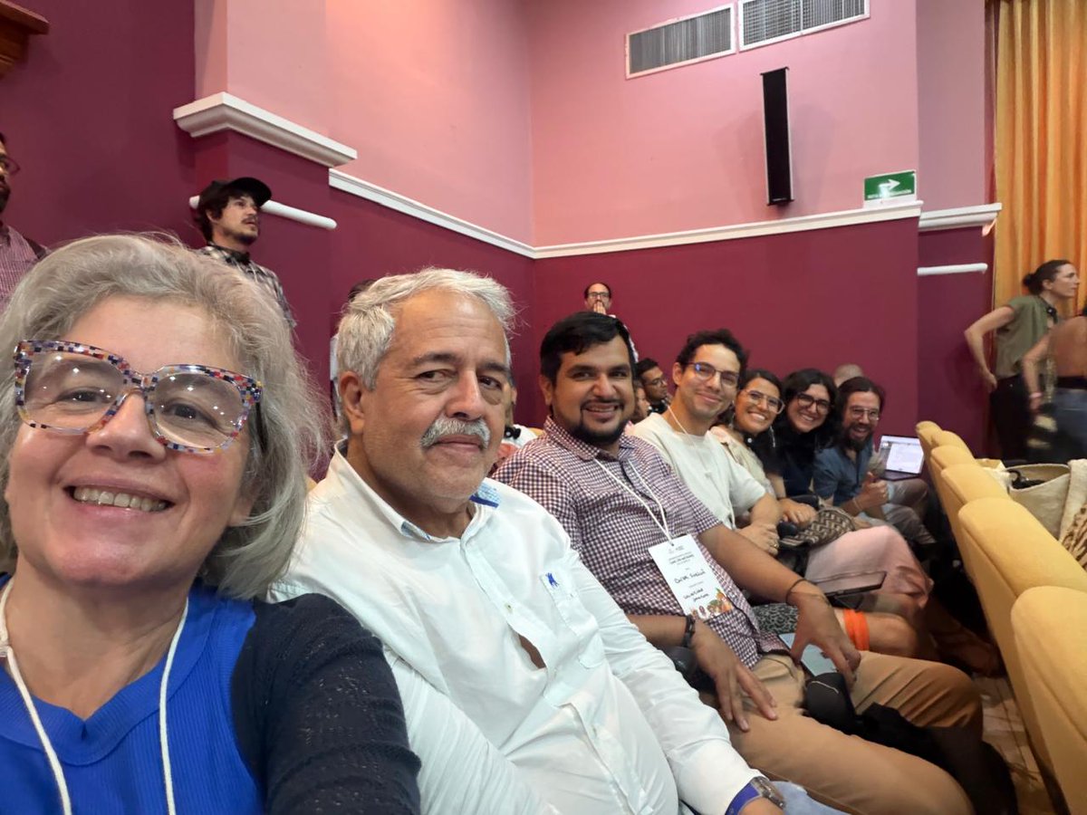 Observatorio de Tierras tweet media