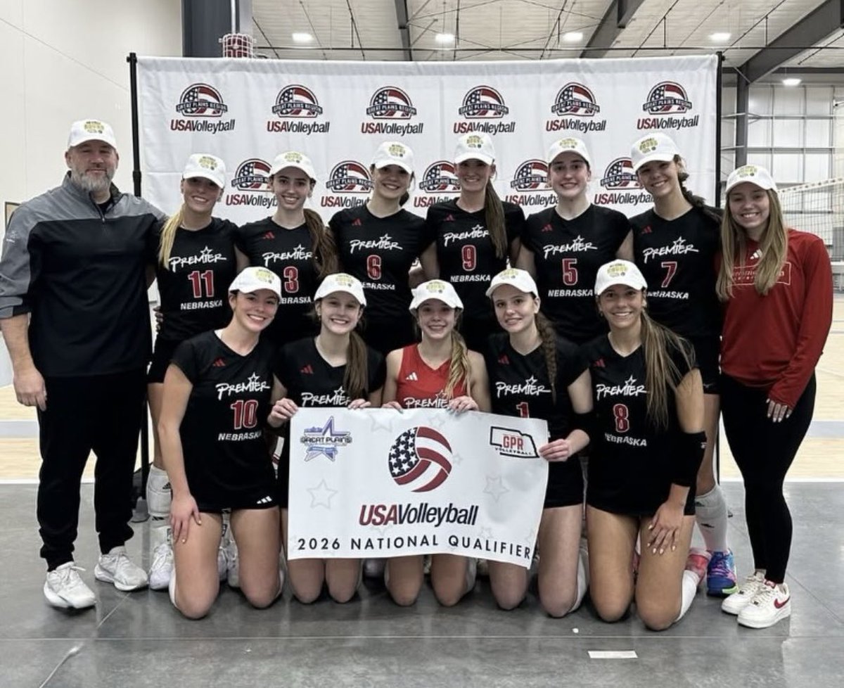 Premier 18 Black tweet media