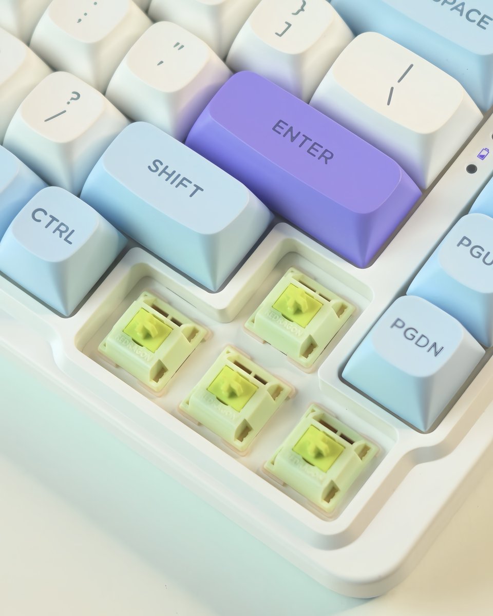 Redragon.com tweet media