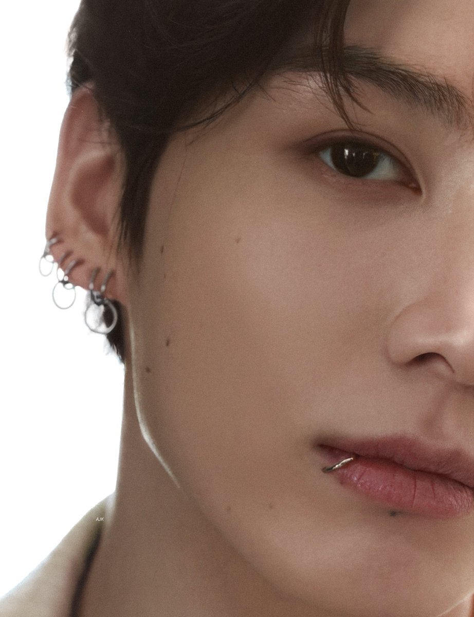 jungkook pics (@healwithjjk) on Twitter photo 