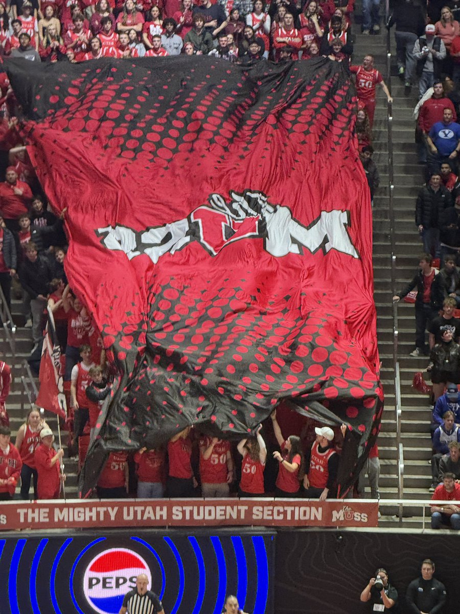 zbtw24's tweet photo. @Bearwitness47 @big12studios @BYUMBB @TheMUSS More like the ssuM... https://t.co/g2YZdtDFqp