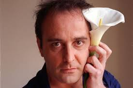 - ¿Cuál es para usted el colmo de la miseria?     
- Urdapilleta: Creer que algún niño la merece, acostumbrarnos a ella, producirla, extenderla.