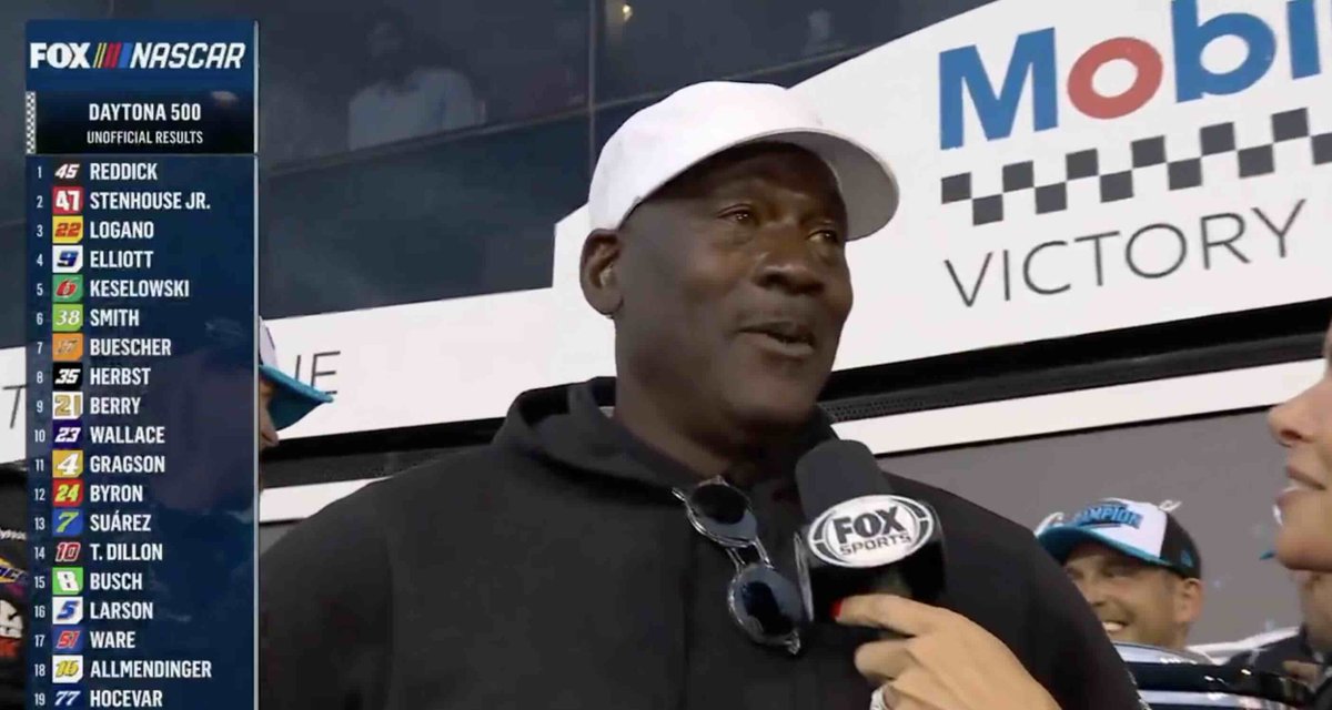 Awful Announcing tweet media