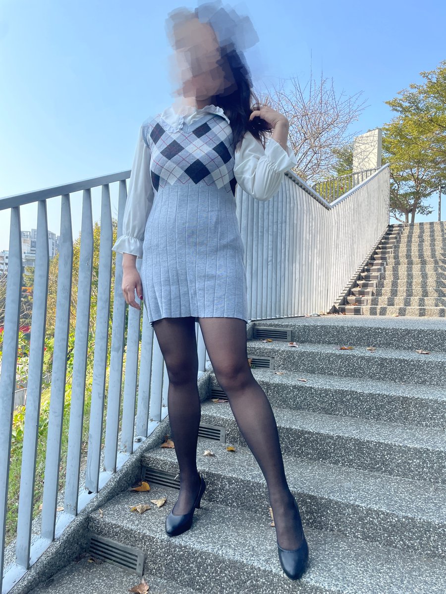 長腿女孩萱萱 tweet media