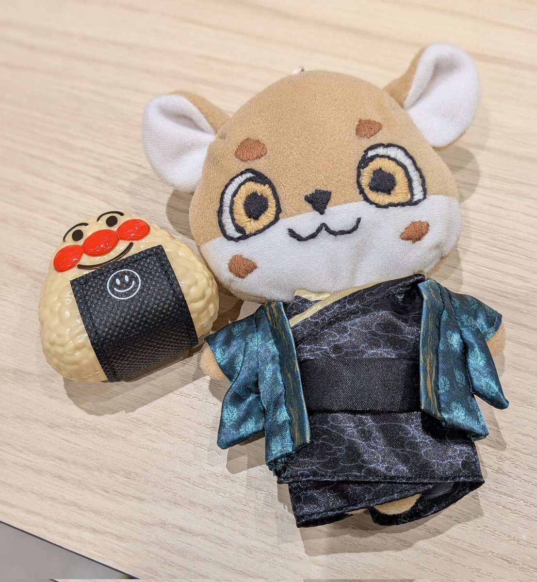 昨日のケーキとお供たち💕
濃厚チョコのケーキ美味しかったぁ😭
神山くんの着物着せたイチバくん見せるの忘れちゃった！ꉂ🤣ꉂ🤣
#イチ子
#イチあそ