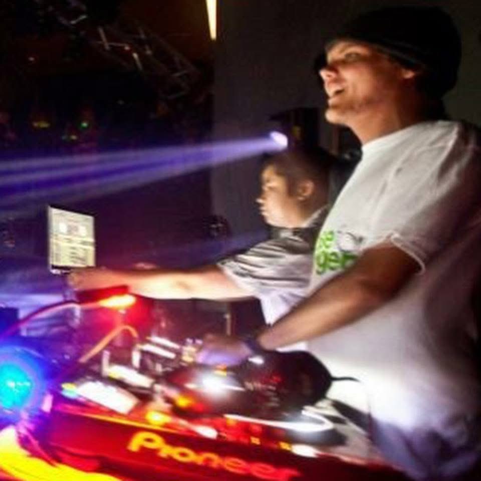 djriddler tweet media