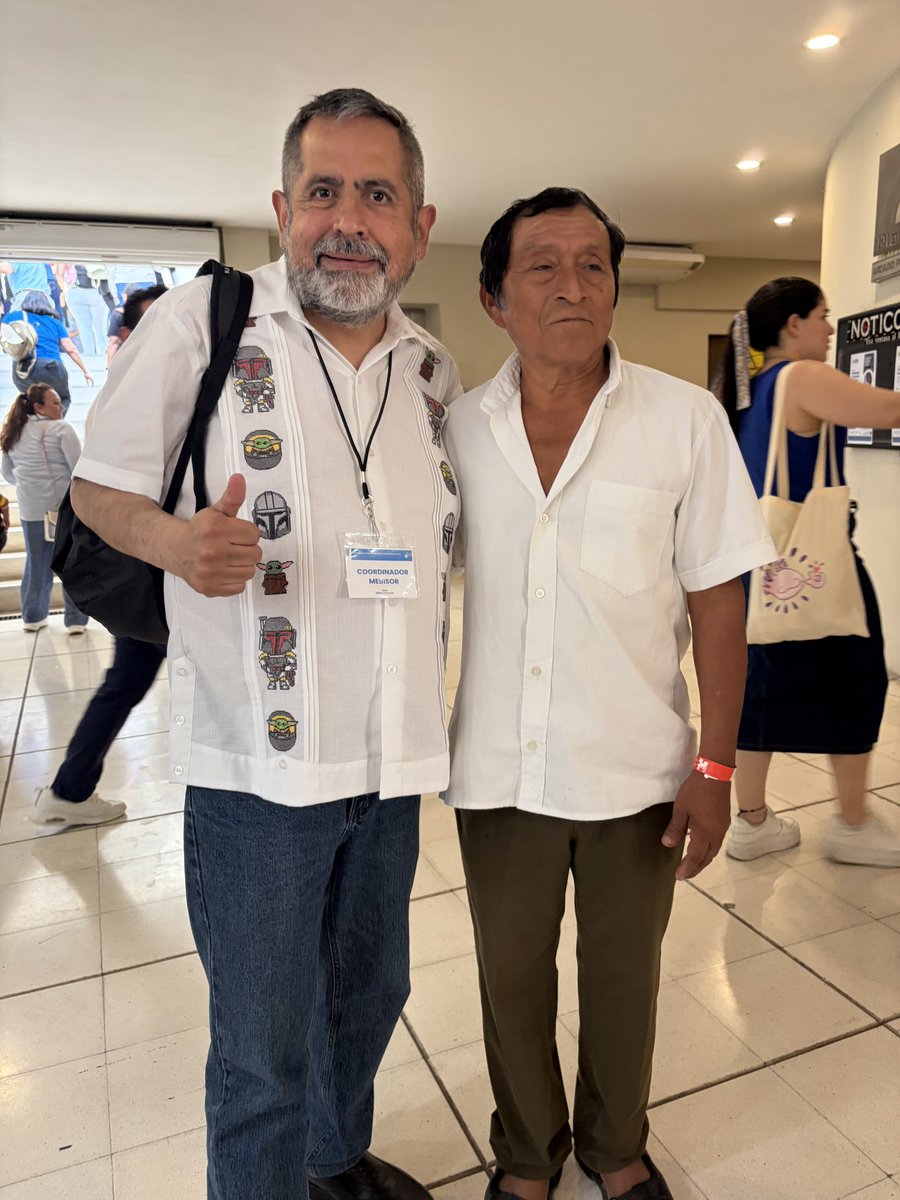 danielmayao's tweet photo. Una vez más cumplimos. 

Y trabajando literal mano a mano con Santos, excelente Intérprete, de lengua de señas Maya, variante de Chican￼ https://t.co/KJ6loGnjJ0