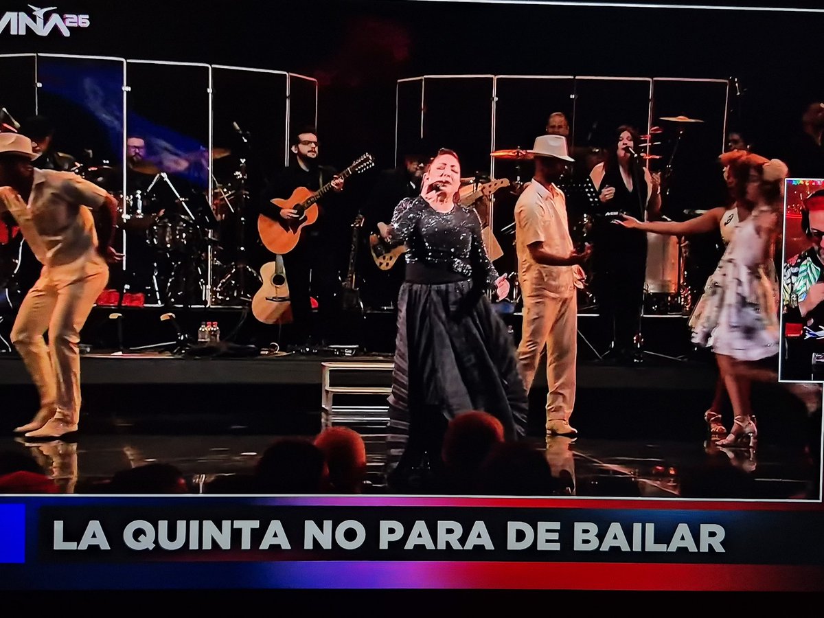 czarcroft's tweet photo. Icónica Amy Lee #viña2026 https://t.co/43L2On9AsV