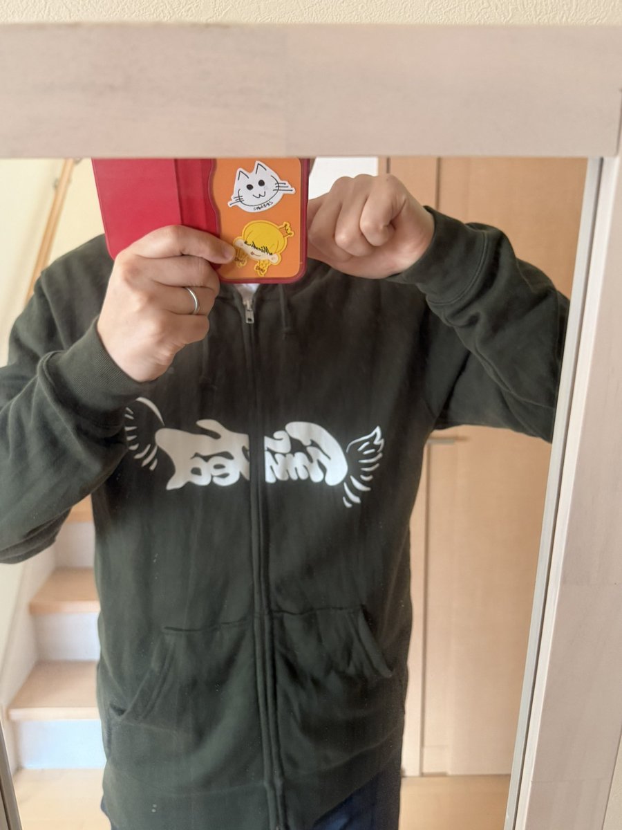 急にくれたんパーカー日和到来☀️ ただし花粉も🤧 #Girls2 #増田來亜