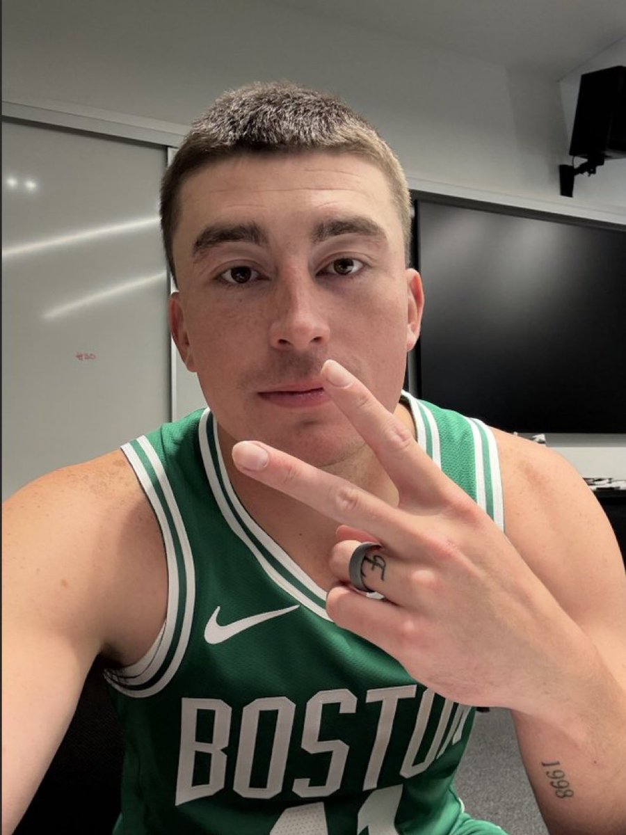 no context celtics tweet media