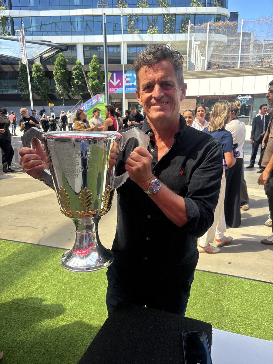 Mark Stevens tweet media