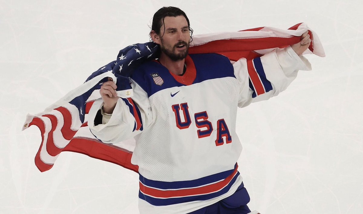 Canes_4_me's tweet photo. @HarrisonKrank God damn this fires me up, I love this country, I love @USAhockey and thank you for this memory!!! https://t.co/lYi34P2Iwk