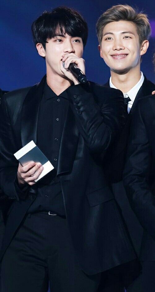 NamJin 🤍🖤