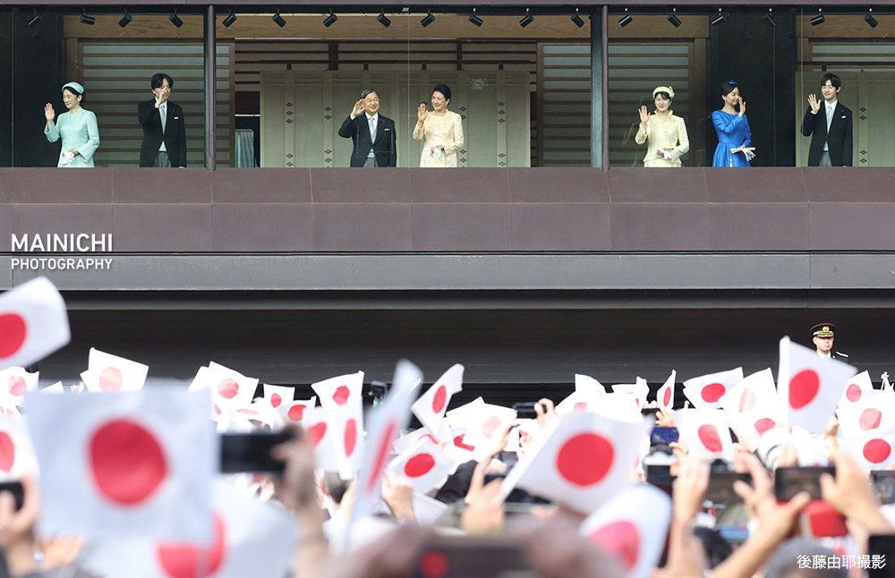 天皇陛下の66歳の誕生日を祝う一般参賀が皇居でありました。天皇