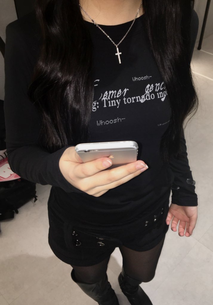 ☦︎︎ tweet media