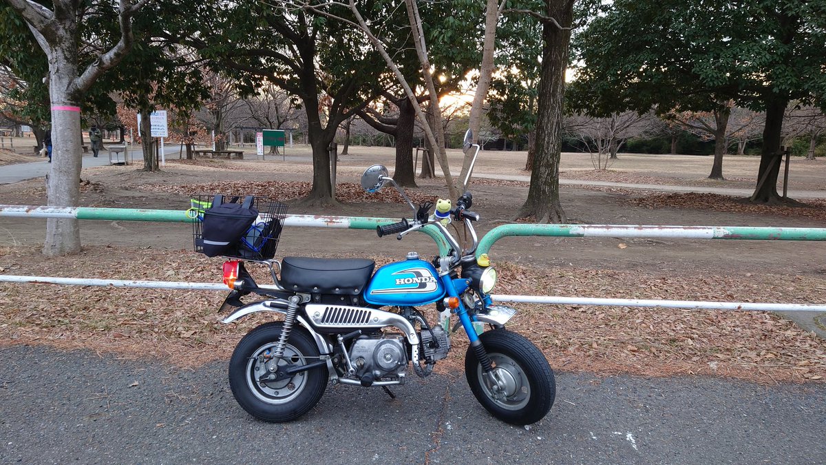 U119740725's tweet image. #30年以上前のカッコイイクルマを貼る
#キャブ車
#昭和
#平成
所有している車両で30年以上前のが結構あるな😅

最新の車両には無いものがあるんです
性能は全く敵わないけど、そうじゃないんです

ま、カッコいいとかは主観によるものだからカッコいいよりも可愛いと言われる車両もあると思うけど