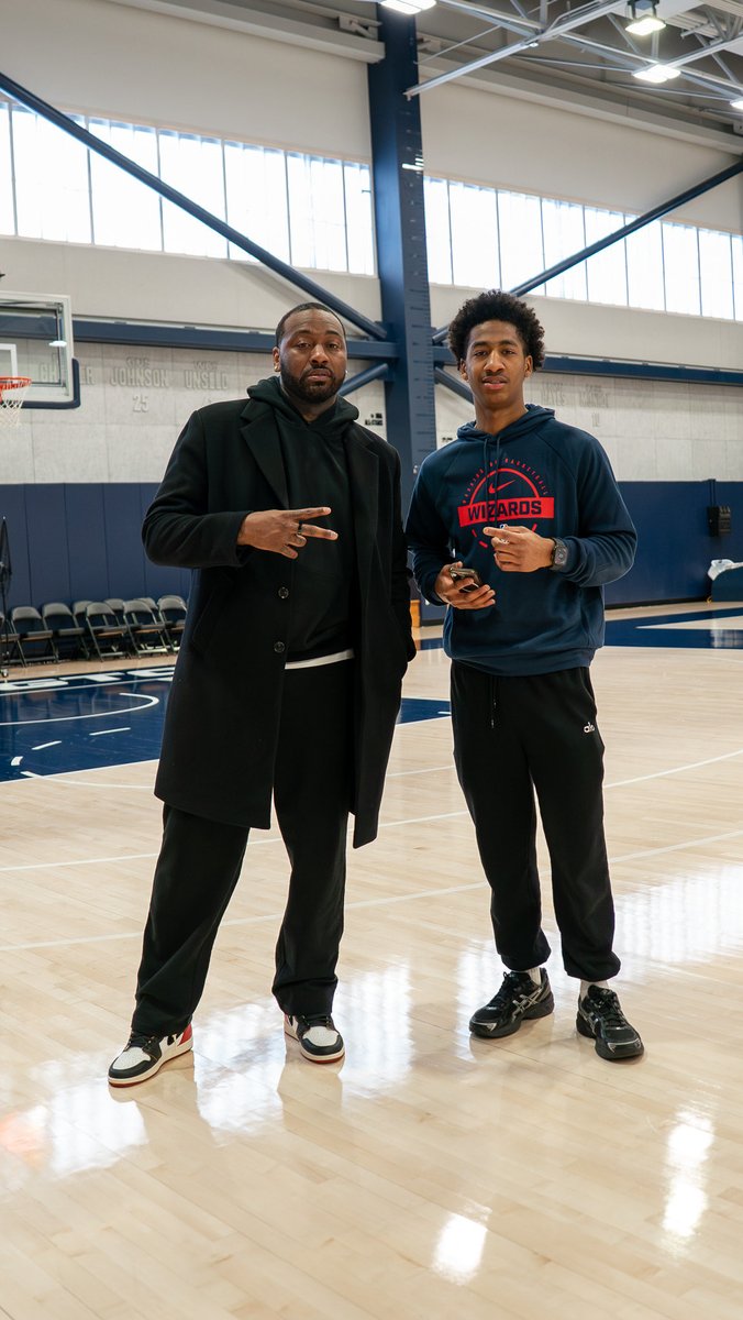 Roman Carter tweet media