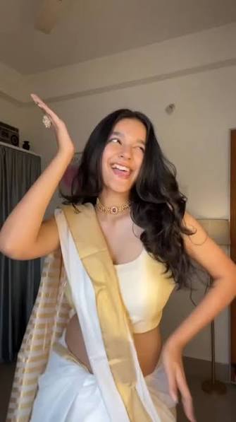 Ufff 1st and 3rd pic