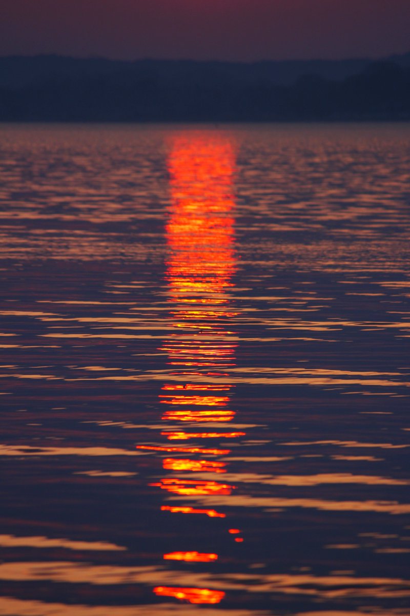 _k_i_n_o_04_'s tweet image. 朝日が昇る
#photo
#写真パシャリ
#写真好きな人と繋がりたい
#キヤノン党でほめあいたい #Canon