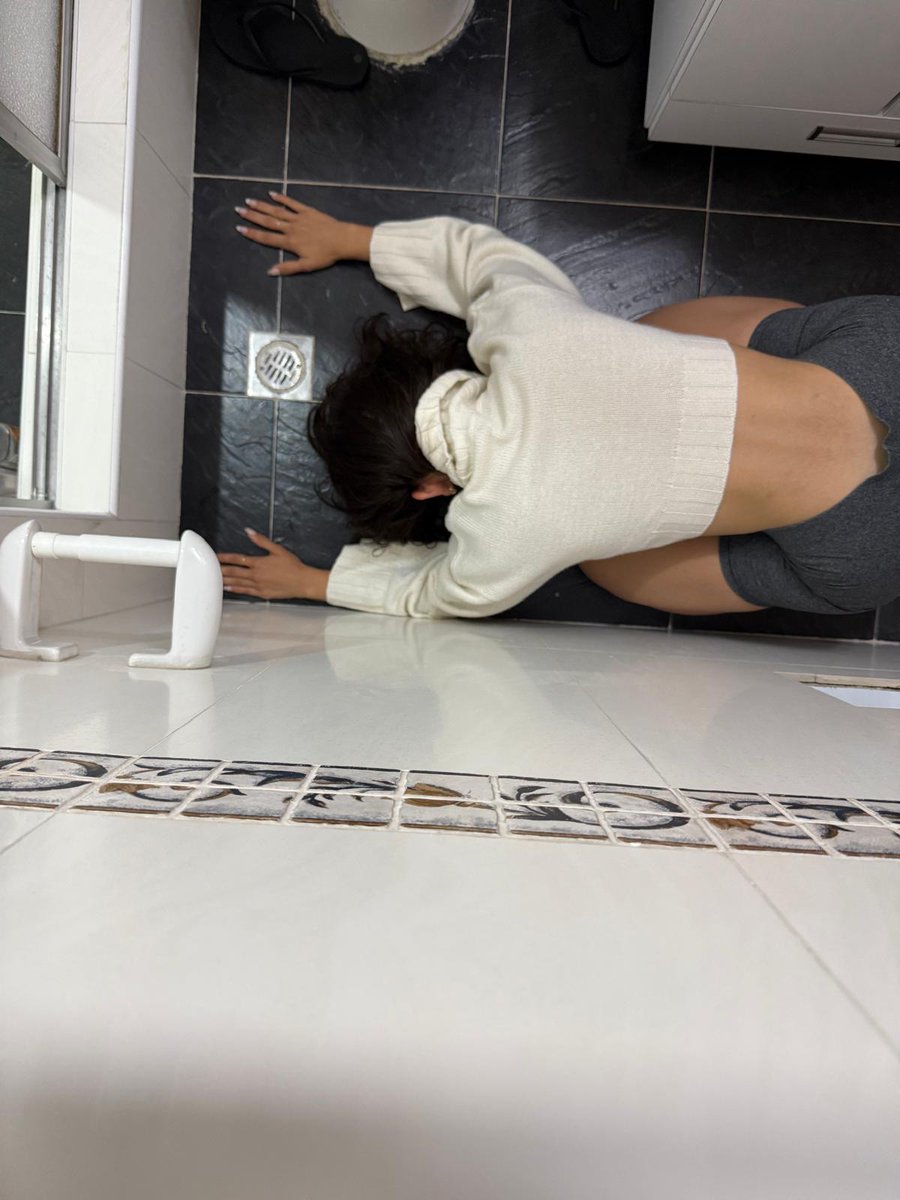 femslave misha tweet media