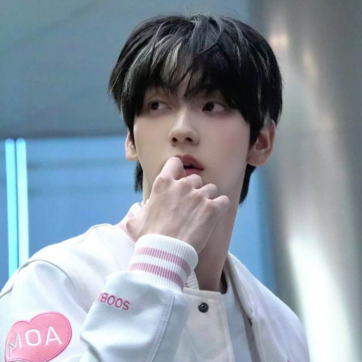 “dubai chocolate o ilocos empanada?”
oreo soobin ata