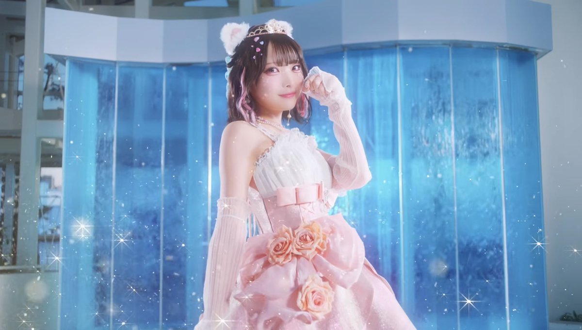 新曲最高すぎた😭😭😭 プリンセス姿出てきた瞬間さすがに叫んだ…ダンス