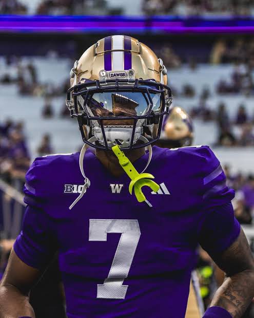 MeshScouting's tweet photo. Few programs had the luxury of starting two NFL caliber CBs last season, and the Washington Huskies were one of them.

Tacario Davis and Ephesians Prysock each possess excellent physical traits (6040, 190+ lbs, 33” arm length) and have each played in 40+ throughout their four seasons between UW and Arizona.

Davis is the more physical and natural tackler of the two. He was weighed down by rib and hamstring injuries in 2025, but when he did suit up, he made his presence felt in pass coverage and run defense. He’s shown the proficiency to operate in both man and zone coverage, making him playable in a various schemes at the next level. His lengthy frame, solid play strength, and good ball reactions support his competitiveness at the catch point. Over the last three seasons, Davis has racked up an impressive 25 PBUs and 89 total tackles in 32 games, earning All-Conference honors at the end of each season.

Despite Prysock’s wiry build, he’s remained durable and available since his freshman season at UA. He earned starts in 26 straight games at UW and was often tasked with defending opposing WR1s throughout his time with the Huskies. Prysock is battle-tested and has a quick memory when plays don’t go his way. He fairs better in zone coverage, where he can use his nimble reactionary athleticism and closing speed to beat the ball to a spot. Like Davis, Prysock’s uncharacteristic length leads him to consistently play through the hands at the catch point, which explains his 21 PBUs over the last three seasons. He tends to get out-muscled by bigger wideouts on 50/50 balls, but his long strides and good straight-line speed allow him to stay on the hip and keep a tight cushion in man coverage. Additionally, he’s an experienced gunner on punt coverage, a spot where he can carve out a niche in the early stages of his professional career.

Both Davis and Prysock project as future starters, but further techincal development will be required before either guy earns every-down snaps in the NFL. Teams should bank on the physical measurements, experience, athletic upside, and mental toughness when evaluating Davis and Prysock’s as potential draft selections in April.

#NFLDraft2026